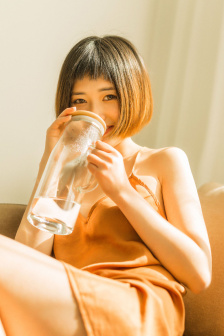 紫黑色蘑菇头律动紧致